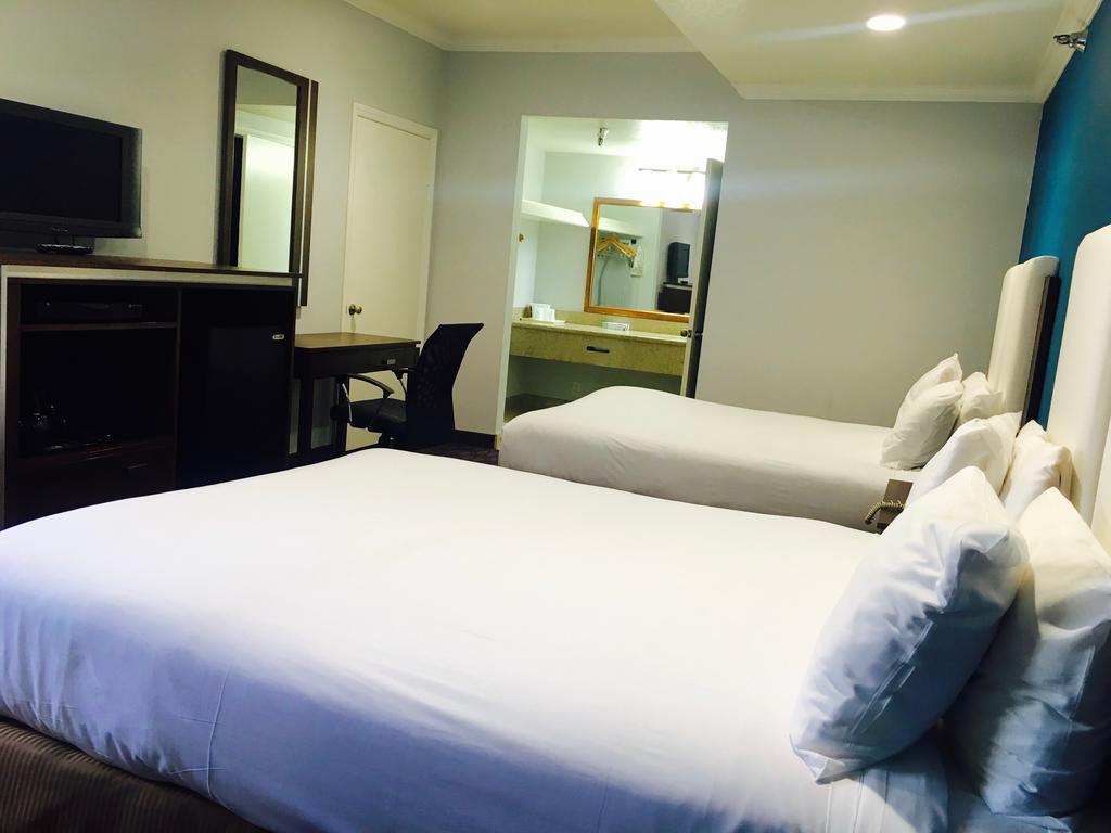 Hotel Pacific, Manhattan Beach Room photo